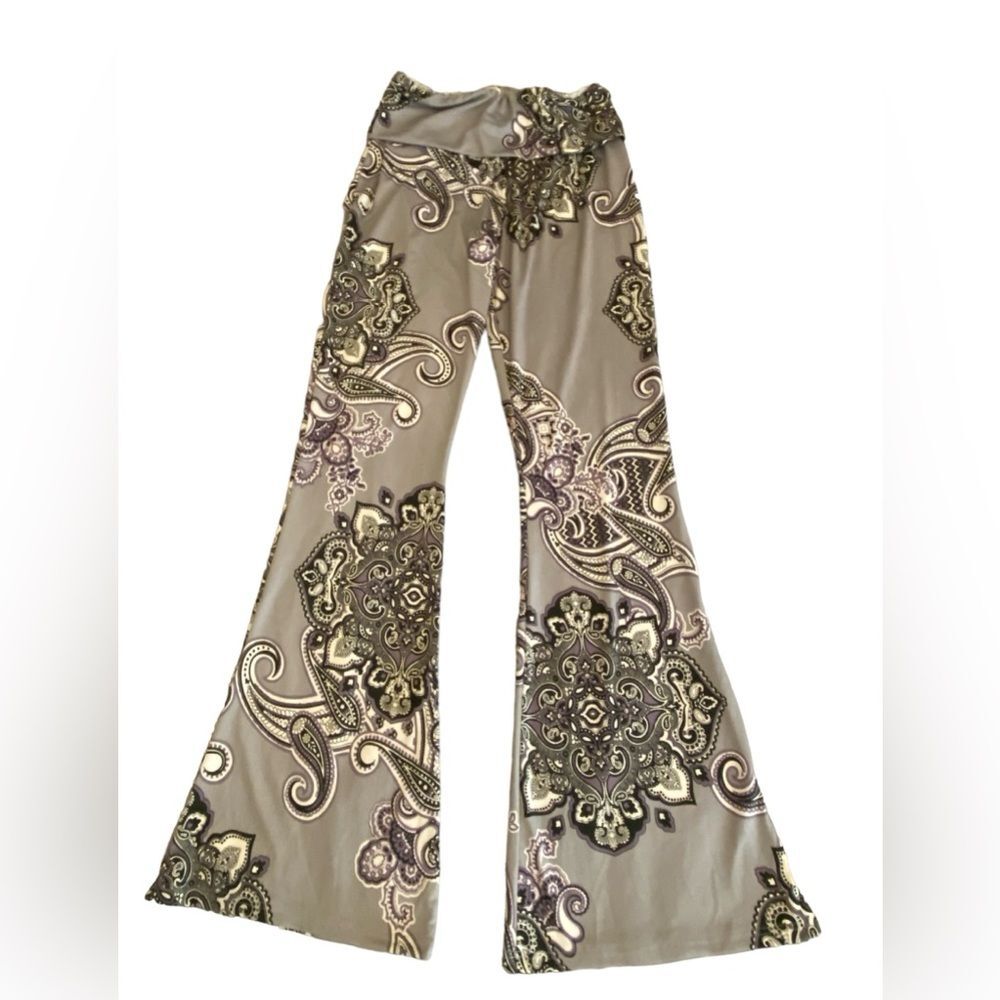 24/7 comfort apparel palazzo pants / yoga pants, hippie wide leg NWOT size S.